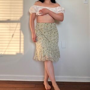 Vintage Dressbarn Green Floral Midi Skirt // size M